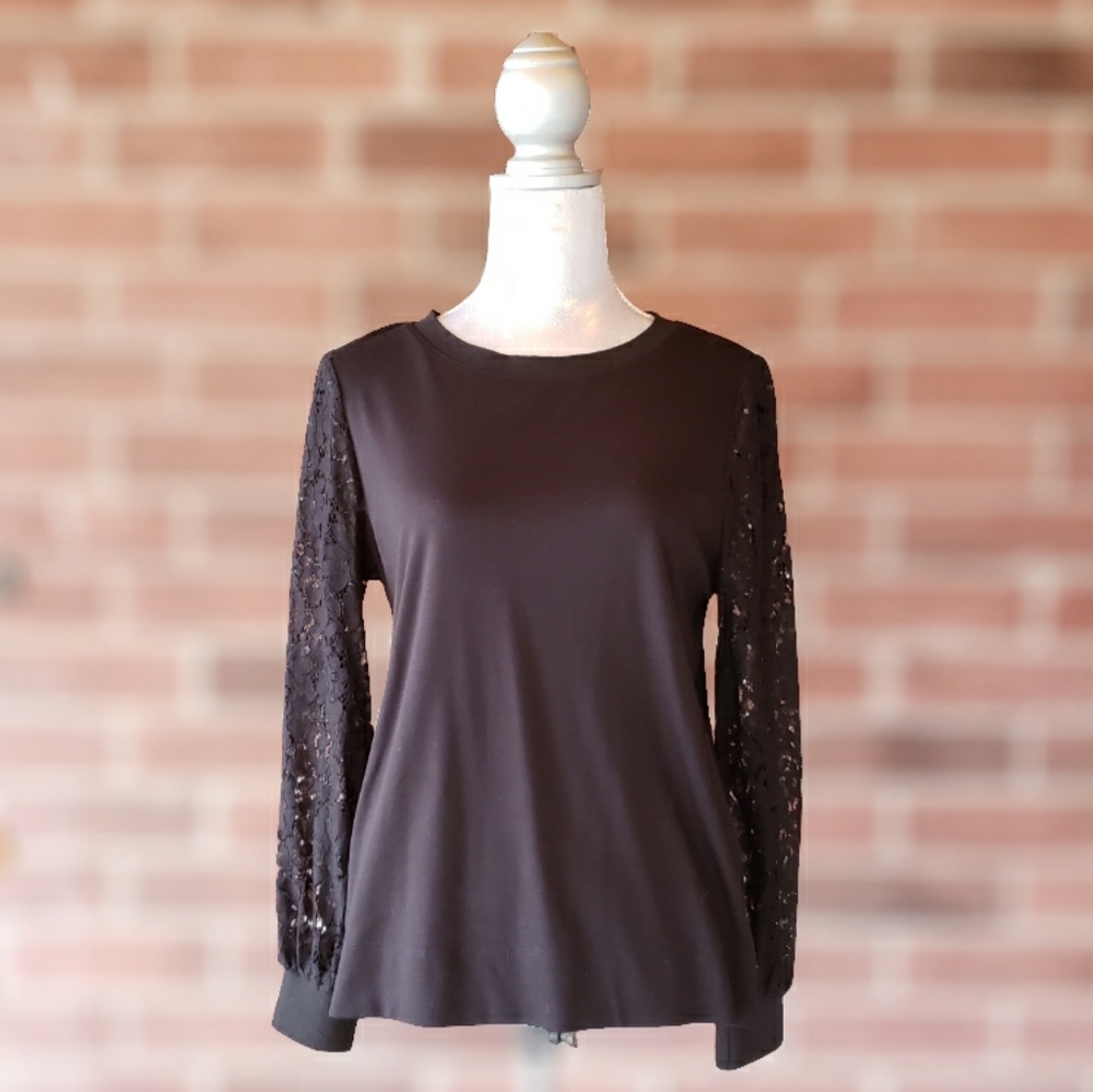 Rose & Olive Long Sleeve Lace Top Size M